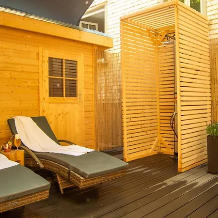 Wellnessoase Mitten In Der Wasserfallstadt Triberg * Triberg im Schwarzwald